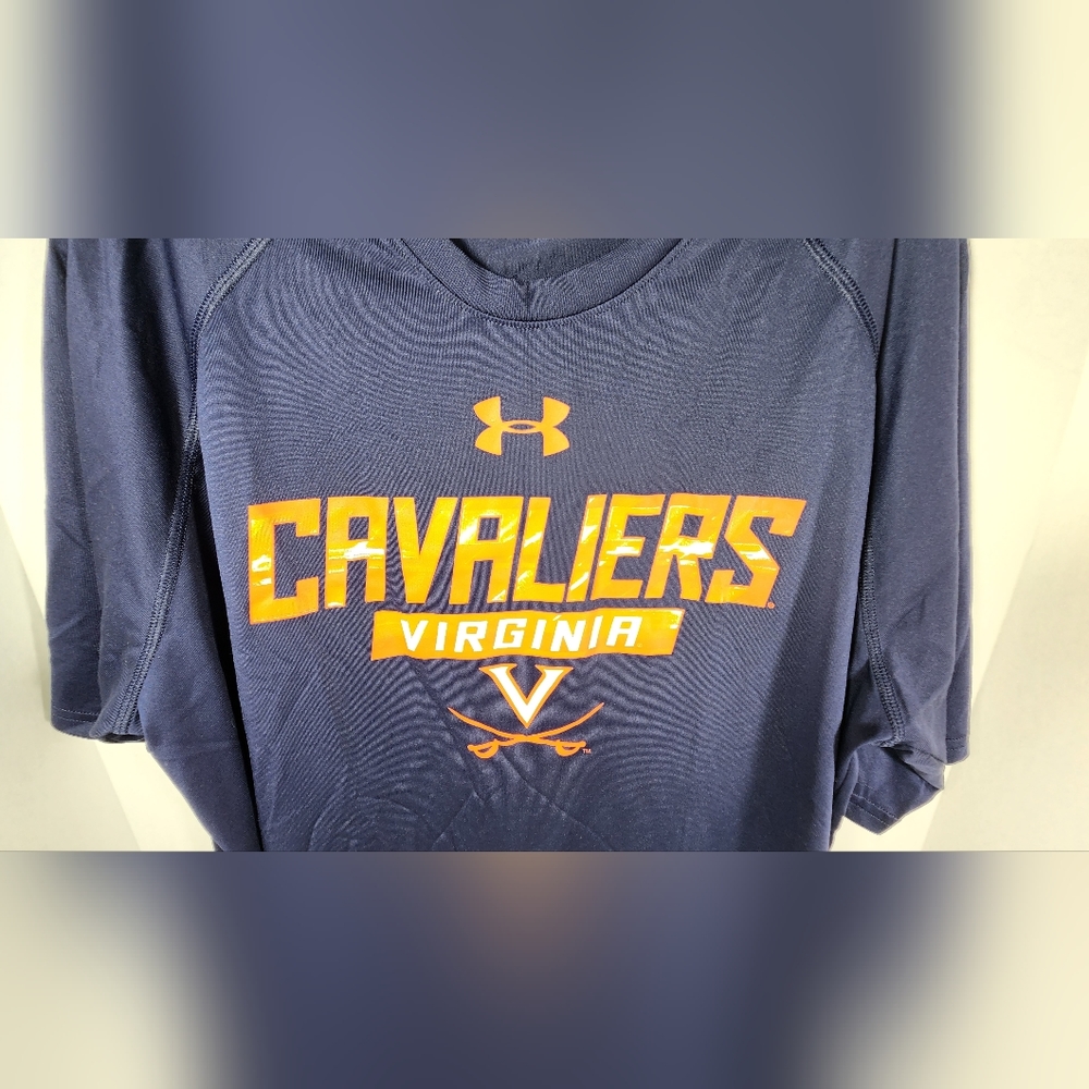 UNDER ARMOUR HEAT GEAR VIRGINA CAVALIERS MEN'S LONG SLEEVE MICROFIBER SHIRT, XL - Picture 2 of 7